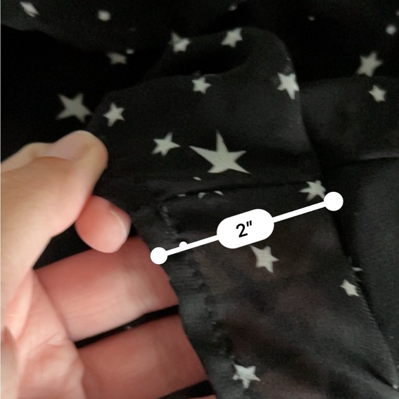 Le lis chiffon star print ruffle romper - Picture 3 of 5